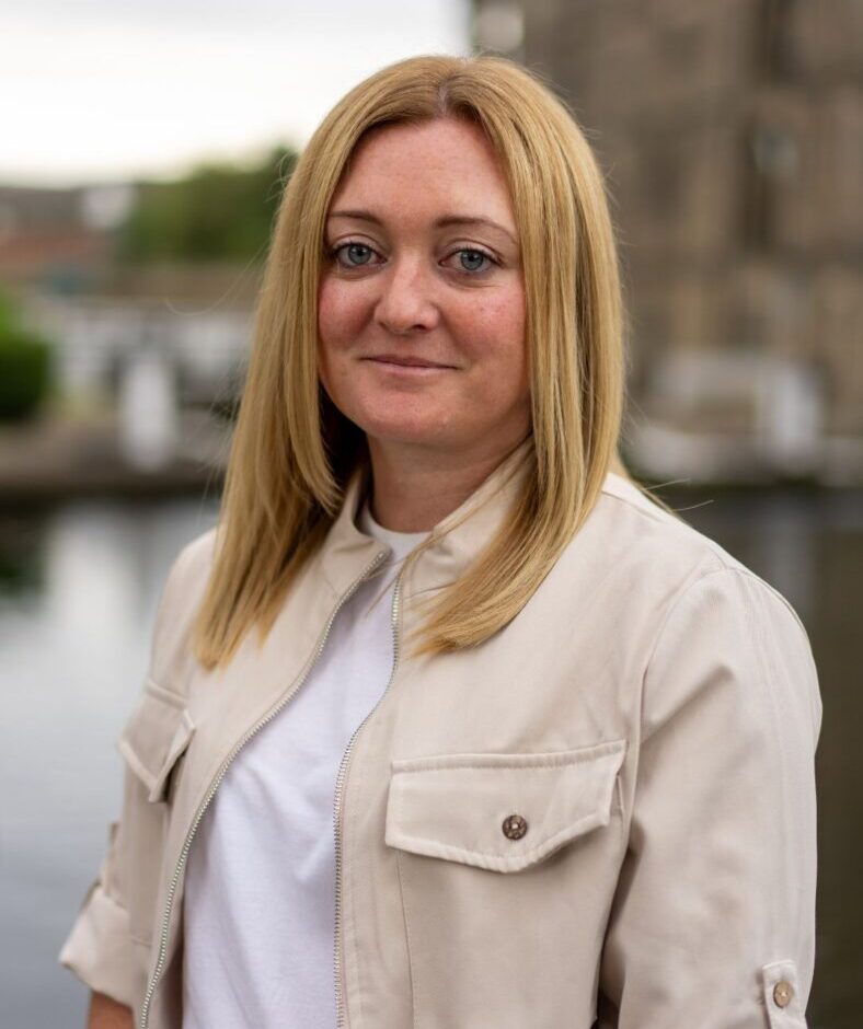 Leanne Taylor Headshot Portrait