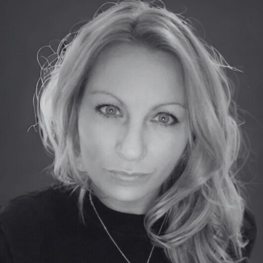 Jen Hoffman Headshot