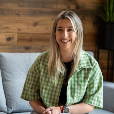 Charlotte Greaves Headshot