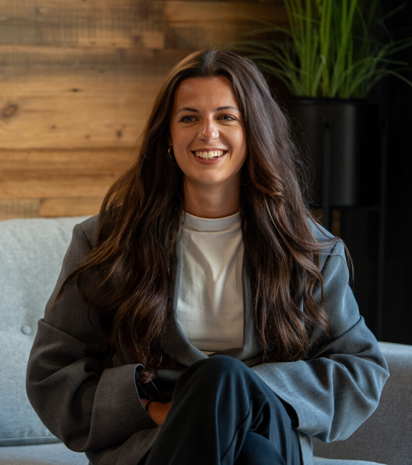 Sophie Barnes Headshot