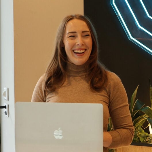 JenniferLivesey headshot